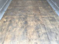 いすゞフォワードアルミウイング中型（4t）[写真14]