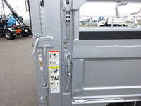 日野デュトロ平ボディ小型（2t・3t）[写真20]