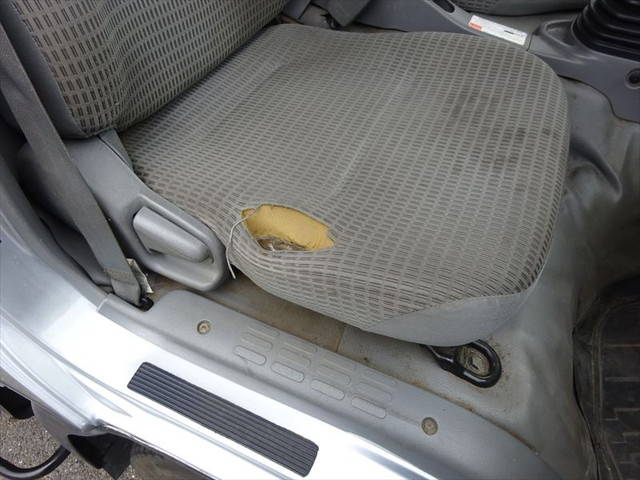 日野デュトロ平ボディ小型（2t・3t）[写真21]