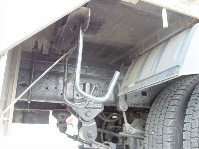 日野デュトロ平ボディ小型（2t・3t）[写真08]