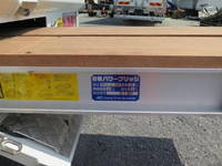 いすゞギガセルフクレーン4段大型（10t）[写真20]