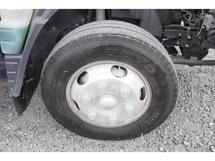 三菱ふそうキャンターアルミブロック小型（2t・3t）[写真13]