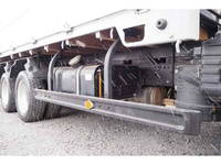 三菱ふそうキャンターアルミブロック小型（2t・3t）[写真15]