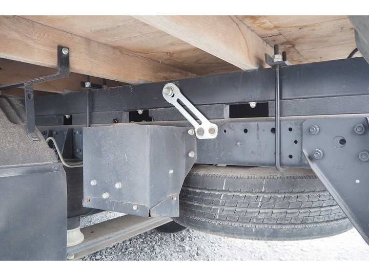 三菱ふそうキャンターアルミブロック小型（2t・3t）[写真23]