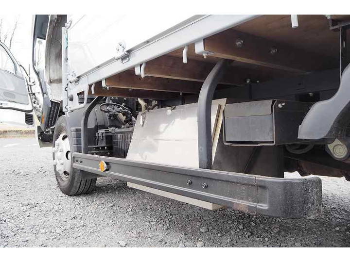 三菱ふそうキャンターアルミブロック小型（2t・3t）[写真26]