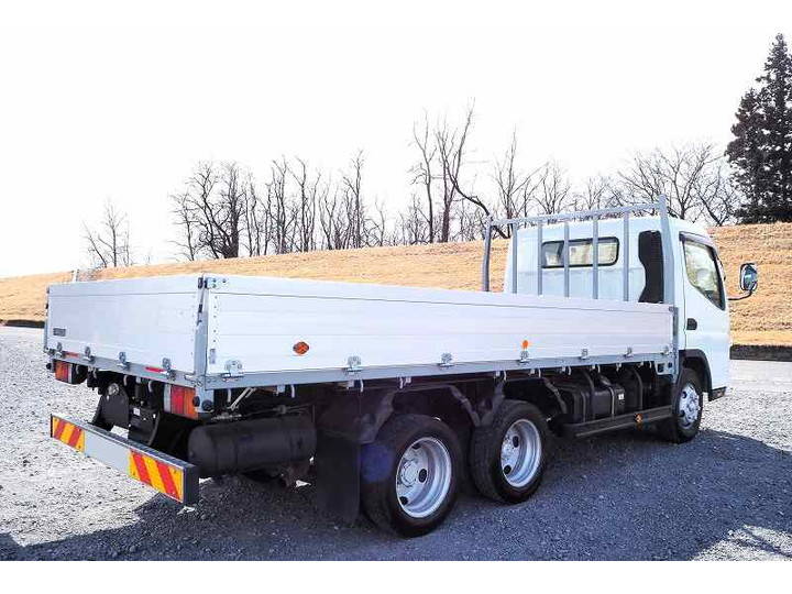 三菱ふそうキャンターアルミブロック小型（2t・3t）[写真04]