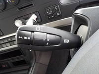 三菱ふそうスーパーグレートアルミウイング大型（10t）[写真12]