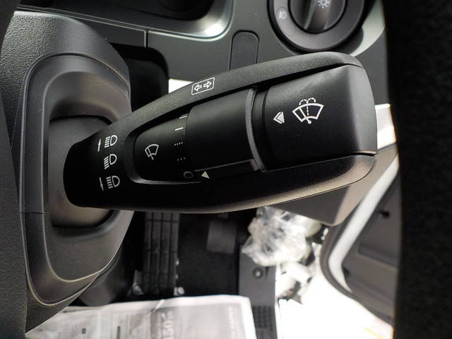 三菱ふそうスーパーグレートアルミウイング大型（10t）[写真13]