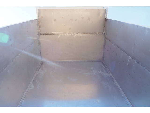 いすゞエルフ深ダンプ（土砂禁ダンプ）小型（2t・3t）[写真11]