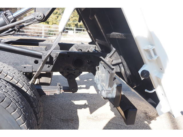 いすゞエルフ深ダンプ（土砂禁ダンプ）小型（2t・3t）[写真17]