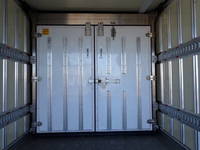 三菱ふそうキャンター冷凍車（冷蔵車）小型（2t・3t）[写真19]