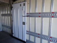 三菱ふそうキャンター冷凍車（冷蔵車）小型（2t・3t）[写真22]