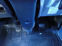 三菱ふそうキャンター冷凍車（冷蔵車）小型（2t・3t）[写真31]