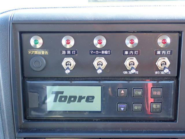 三菱ふそうキャンター冷凍車（冷蔵車）小型（2t・3t）[写真09]