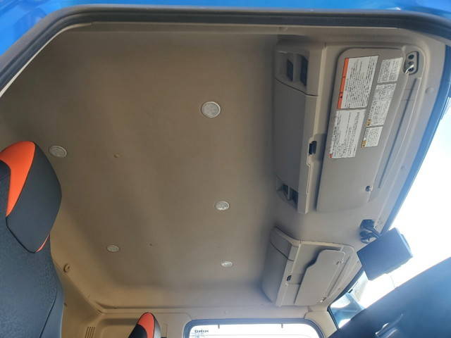 日野レンジャーパッカー車（塵芥車）中型（4t）[写真26]