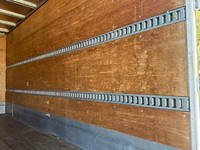 いすゞエルフアルミバン小型（2t・3t）[写真12]