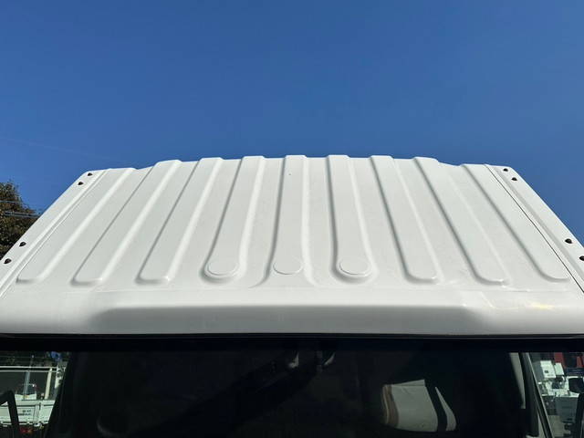 いすゞエルフアルミバン小型（2t・3t）[写真25]