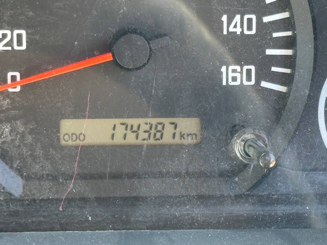 いすゞエルフアルミバン小型（2t・3t）[写真31]