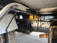 いすゞエルフアルミバン小型（2t・3t）[写真40]