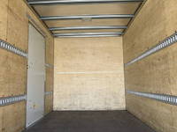 いすゞエルフアルミバン小型（2t・3t）[写真16]