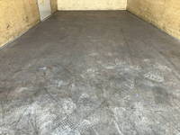 いすゞエルフアルミバン小型（2t・3t）[写真18]