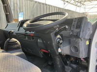 いすゞエルフアルミバン小型（2t・3t）[写真35]