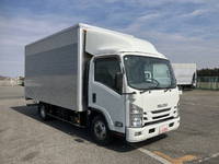 いすゞエルフアルミバン小型（2t・3t）[写真03]