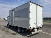 いすゞエルフアルミバン小型（2t・3t）[写真04]