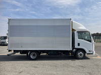 いすゞエルフアルミバン小型（2t・3t）[写真07]