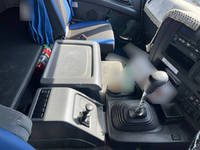 いすゞギガアルミウイング大型（10t）[写真34]