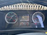 いすゞギガアルミウイング大型（10t）[写真37]