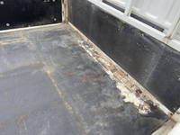 いすゞエルフ平ボディ小型（2t・3t）[写真15]