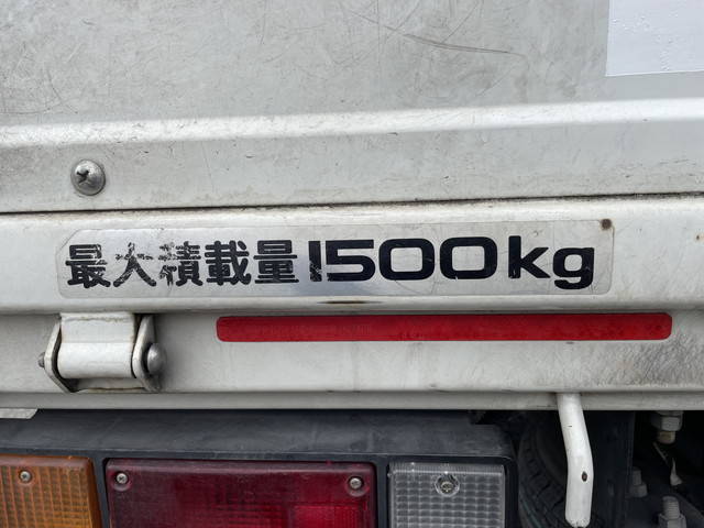 いすゞエルフ平ボディ小型（2t・3t）[写真16]