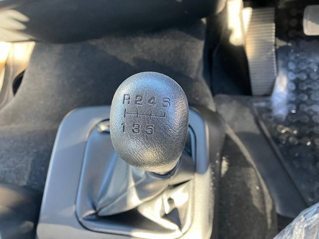 三菱ふそうファイターセーフティクレーン4段増トン（6t・8t）[写真15]