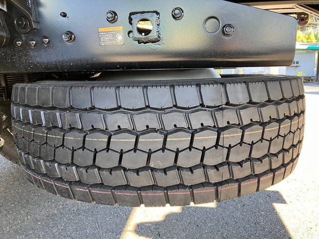 三菱ふそうファイターセーフティクレーン4段増トン（6t・8t）[写真23]