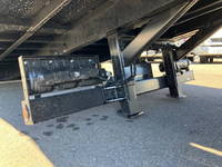 三菱ふそうファイターセーフティクレーン4段増トン（6t・8t）[写真38]