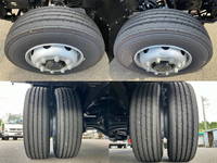 三菱ふそうファイターセーフティクレーン4段増トン（6t・8t）[写真07]