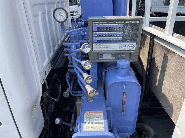 いすゞエルフクレーン4段小型（2t・3t）[写真18]