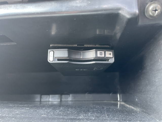 いすゞエルフクレーン4段小型（2t・3t）[写真38]