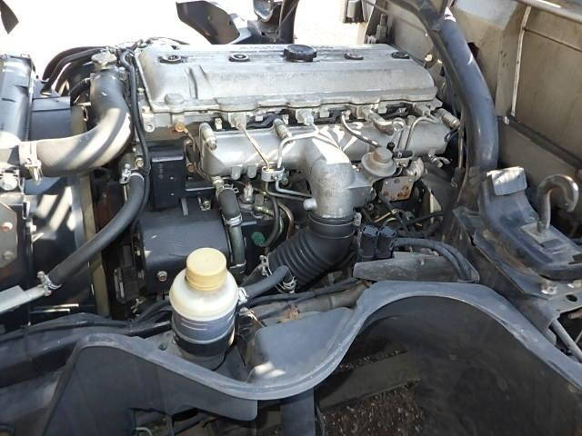 三菱ふそうキャンタークレーン5段小型（2t・3t）[写真28]