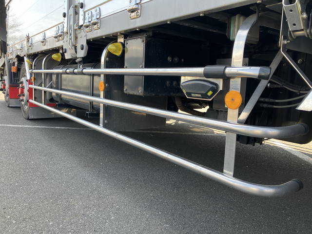 日野プロフィア冷凍車（冷蔵車）大型（10t）[写真20]