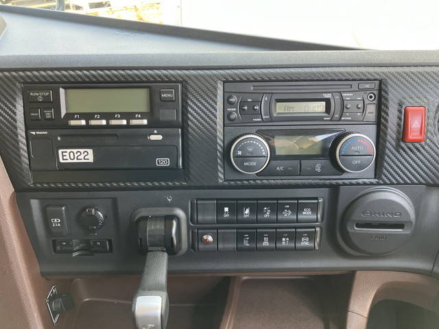 日野プロフィア冷凍車（冷蔵車）大型（10t）[写真35]