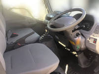 トヨタダイナ冷凍車（冷蔵車）小型（2t・3t）[写真21]