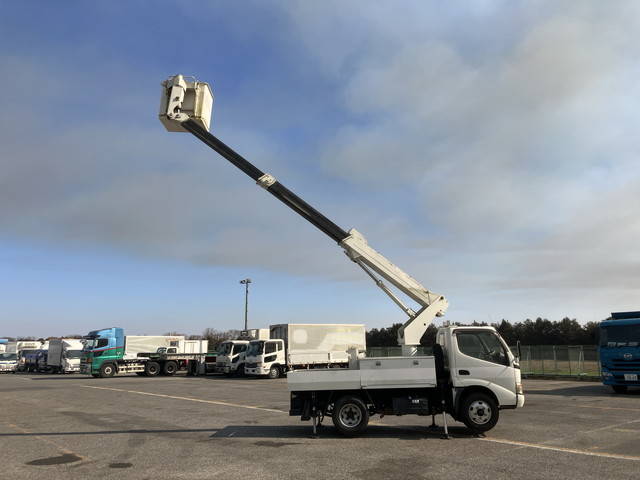 日野デュトロ高所作業車小型（2t・3t）[写真07]