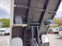 三菱ふそうキャンターダンプ小型（2t・3t）[写真15]