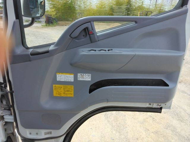 三菱ふそうキャンターダンプ小型（2t・3t）[写真27]