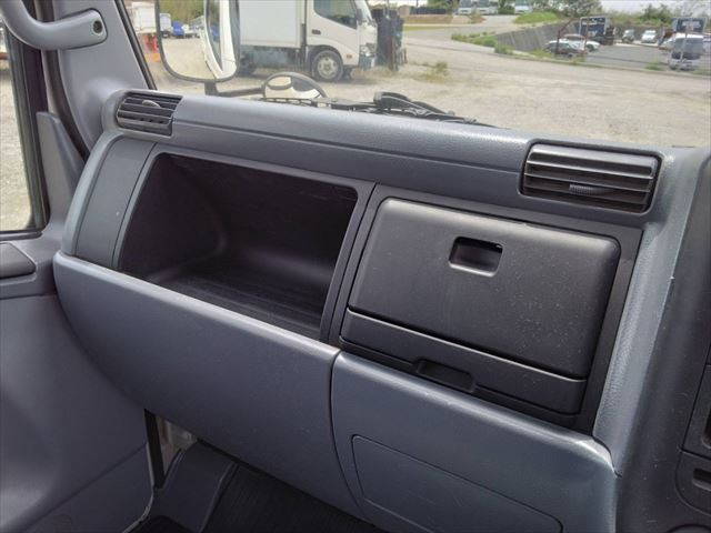 三菱ふそうキャンターダンプ小型（2t・3t）[写真30]