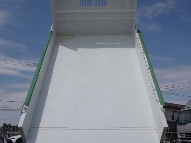 いすゞフォワードダンプ中型（4t）[写真05]