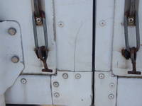 日野レンジャー冷凍車（冷蔵車）中型（4t）[写真23]