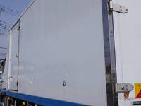 日野レンジャー冷凍車（冷蔵車）中型（4t）[写真24]